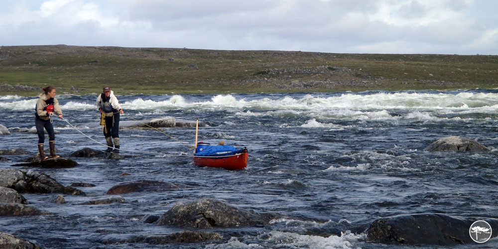 Lining the Canoes