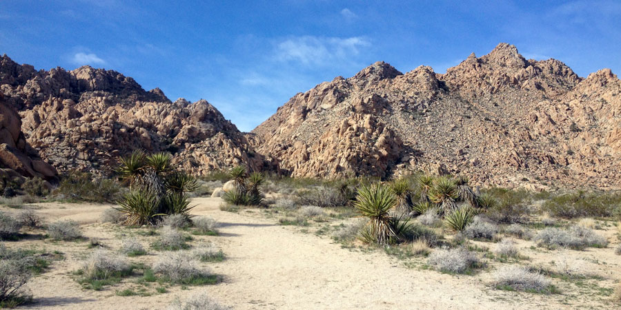 Approaching Gunsight Canyon